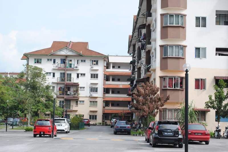 Pangsapuri Seri Laman - iProperty.com.my