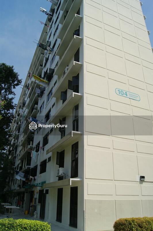104 Henderson Crescent #0