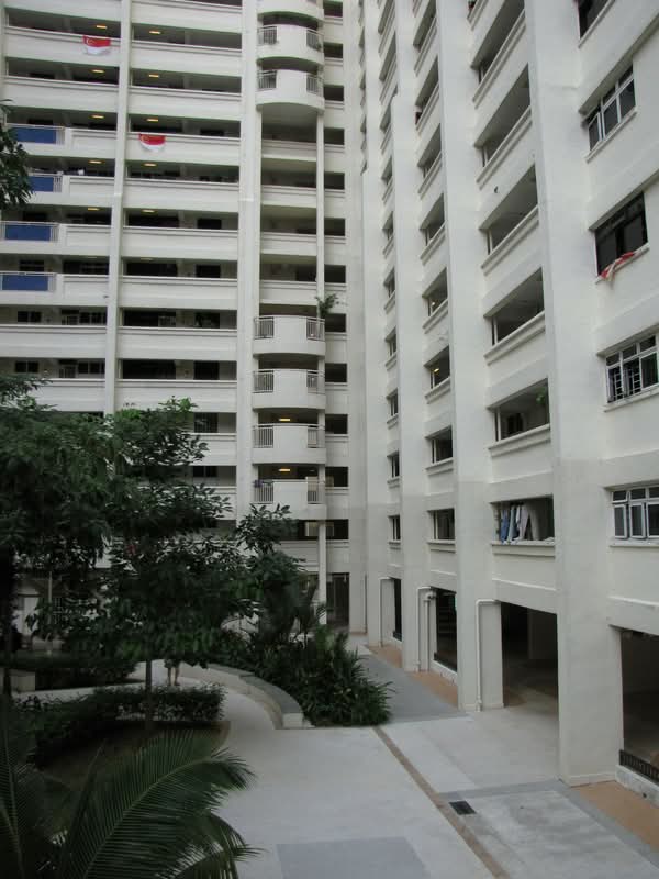 2 Holland Avenue