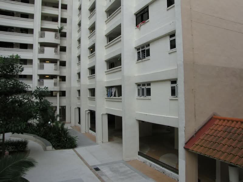 2 Holland Avenue