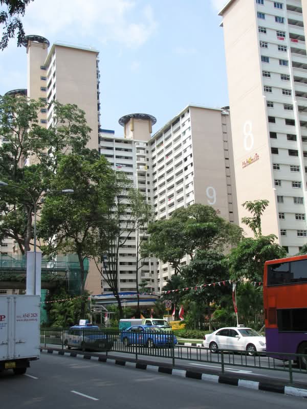 9 Holland Avenue