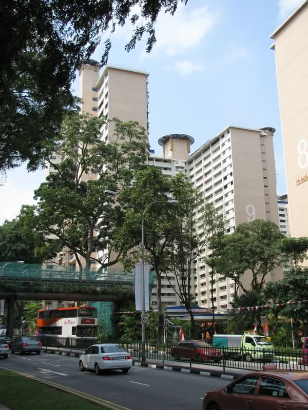9 Holland Avenue