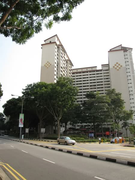 12 Holland Avenue, 12 Holland Avenue, 2 Bedrooms, 699 sqft, HDB Flat For Sale, by Sim Boon Hui, 60237128 - PropertyGuru.com.sg