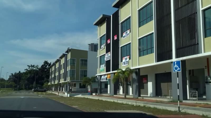 Plaza Crystalville - iProperty.com.my