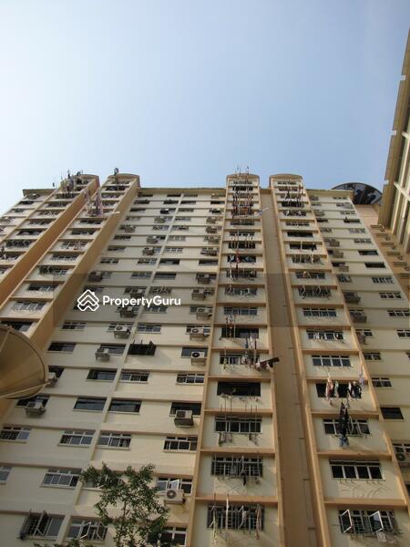 For Rent - 4 Holland Close
