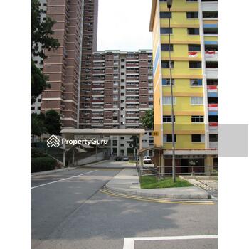 31 Holland Close