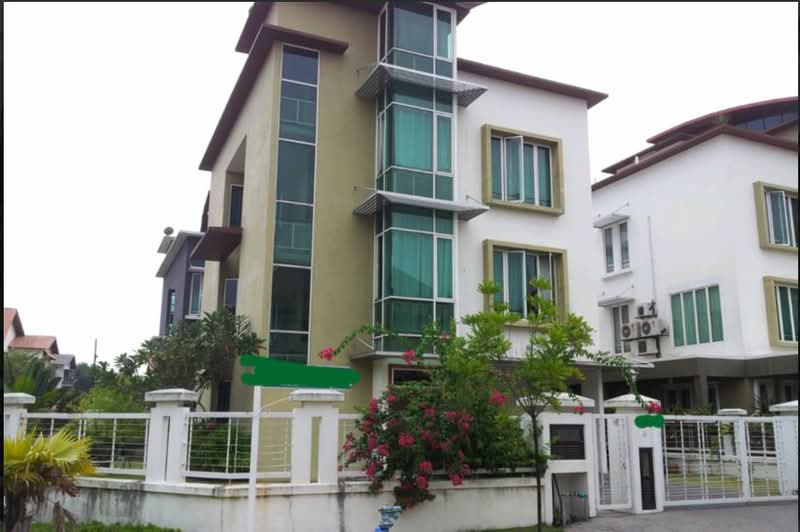 Subang Alam - iProperty.com.my