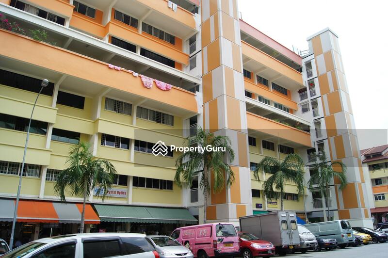 102 Hougang Avenue 1 #0