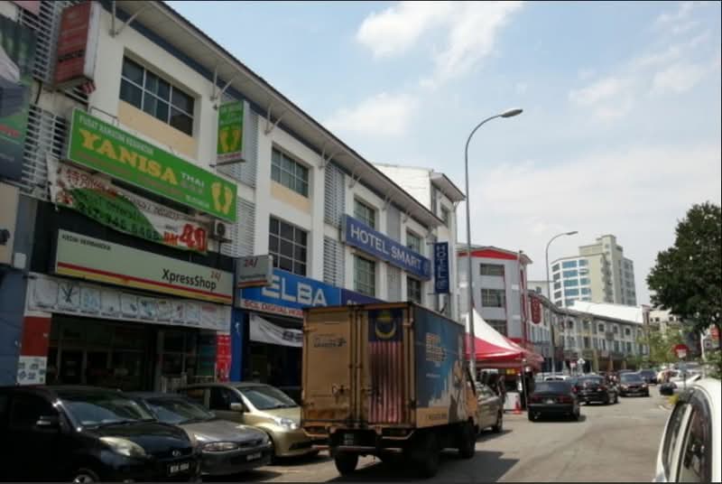 Dataran Dwitasik - iProperty.com.my