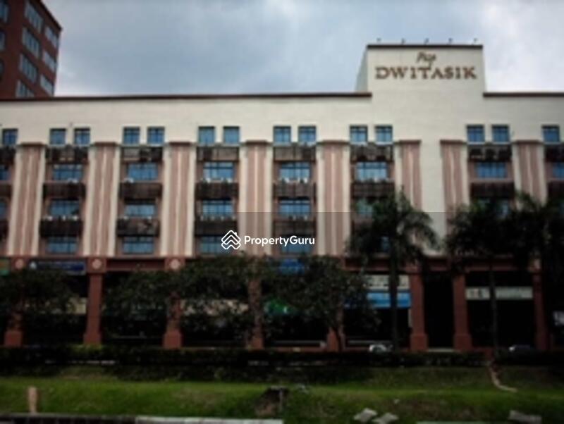 Plaza Dwitasik #0