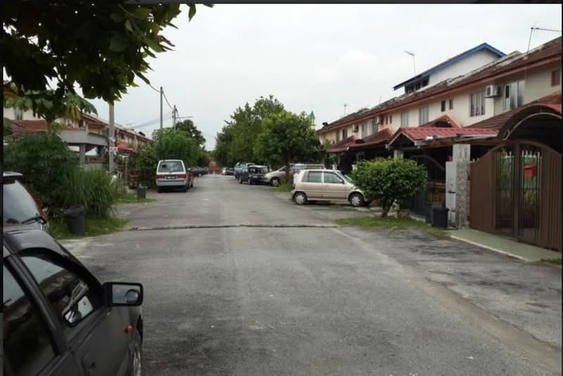 Taman Kantan Permai - iProperty.com.my