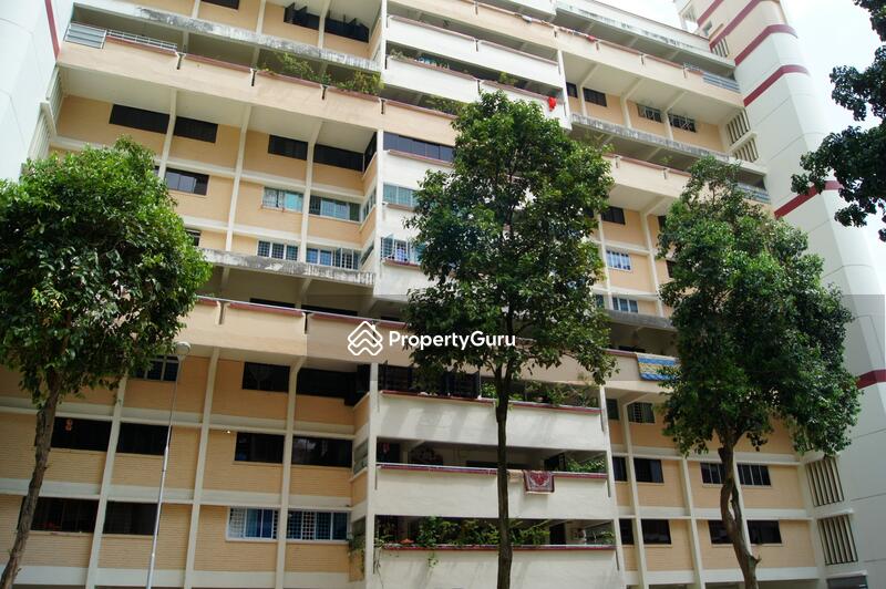 For Sale - 402 Hougang Avenue 10