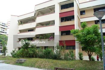 404 Hougang Avenue 10