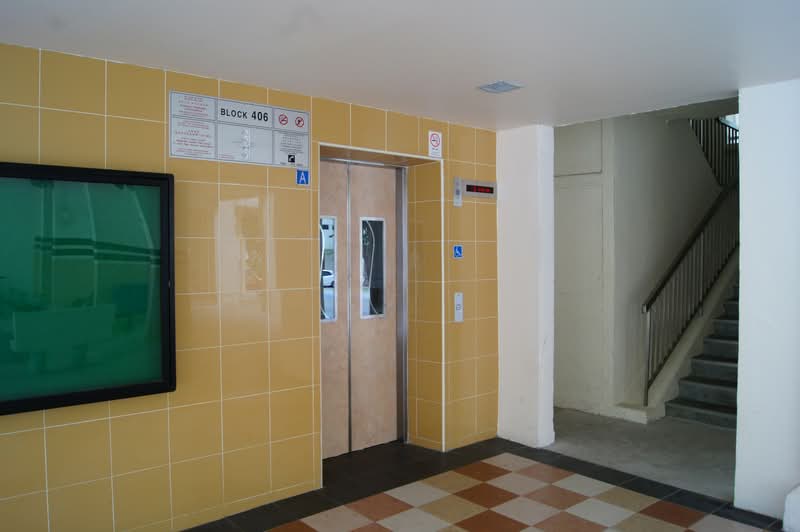 406 Hougang Avenue 10