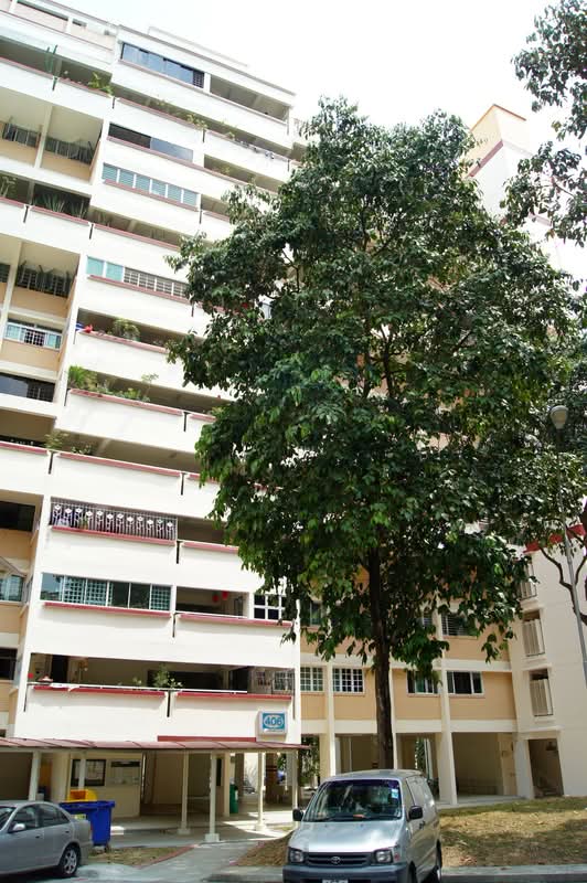 406 Hougang Avenue 10