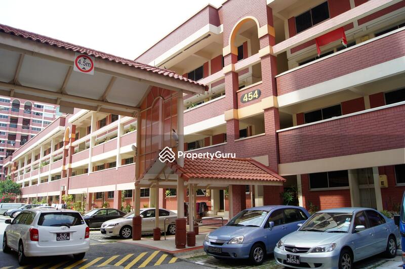 For Sale - 454 Hougang Avenue 10