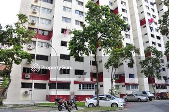 512 Hougang Avenue 10