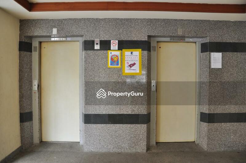 702 Hougang Avenue 2 #0