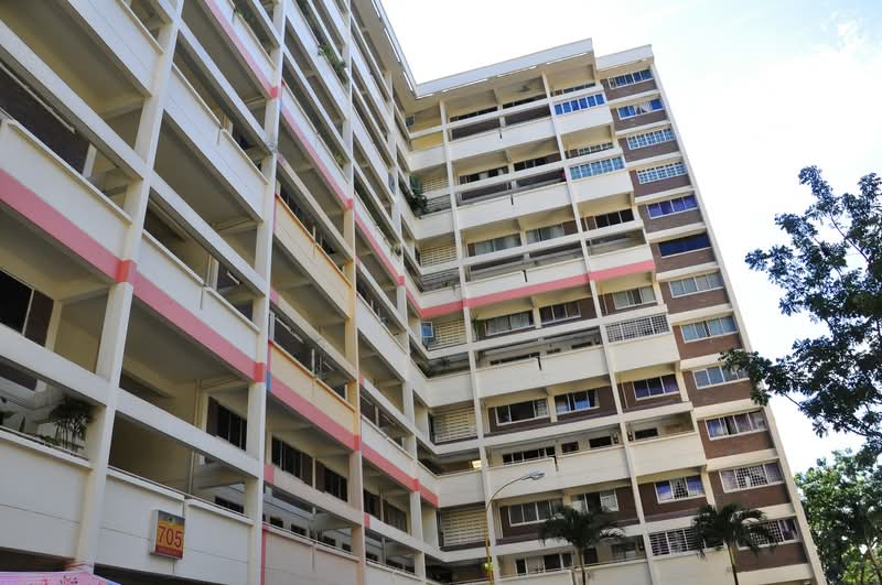 705 Hougang Avenue 2