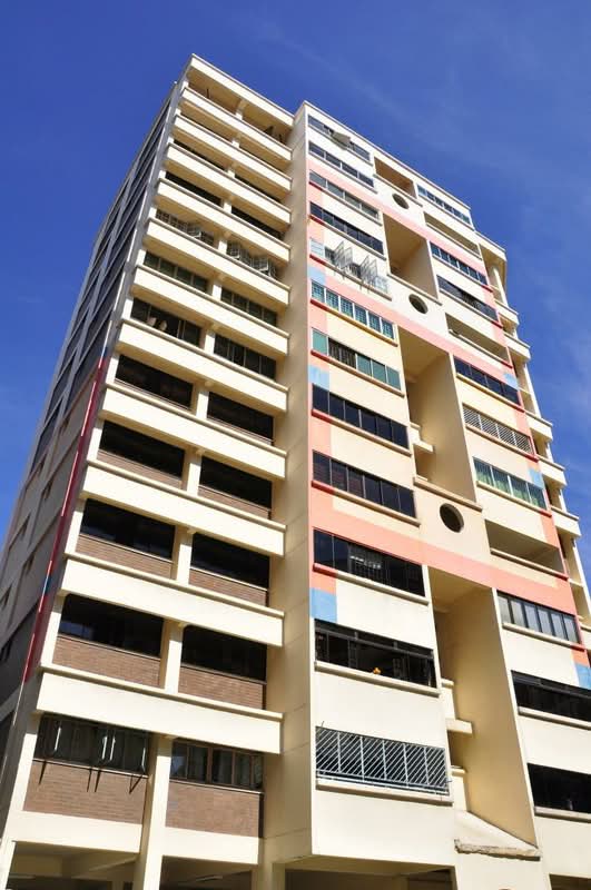 707 Hougang Avenue 2