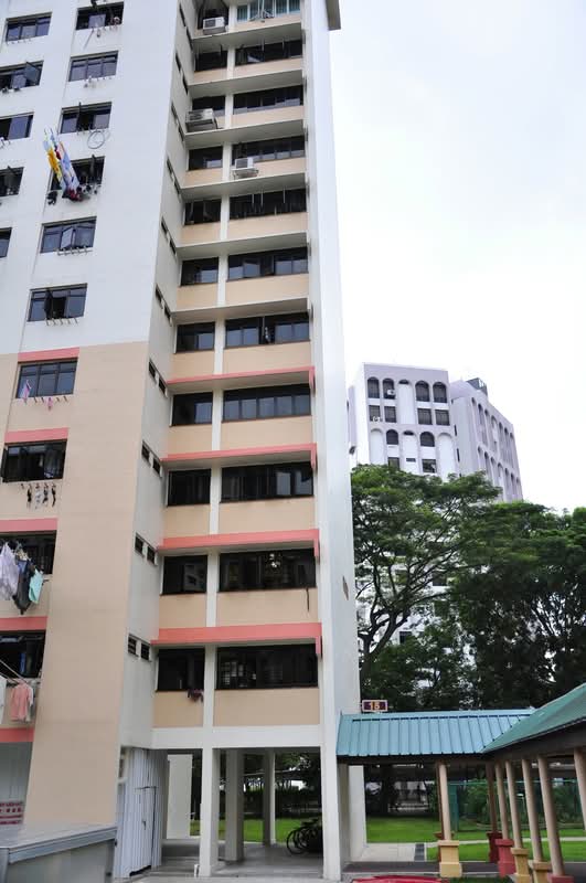 15 Hougang Avenue 3