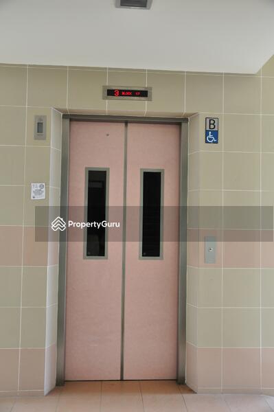 For Rent - 17 Hougang Avenue 3