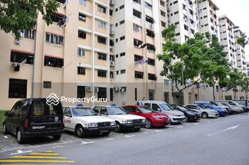 18 Hougang Avenue 3