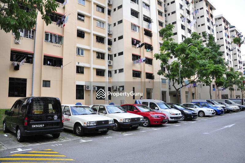 For Sale - 18 Hougang Avenue 3