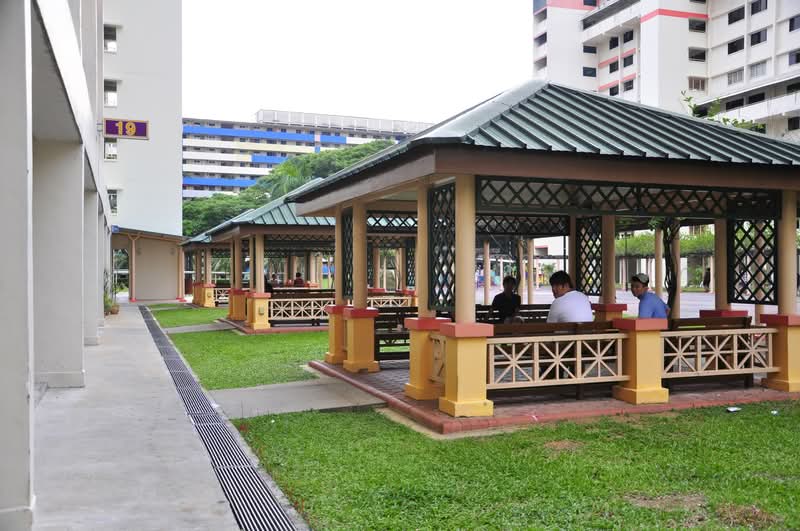 19 Hougang Avenue 3