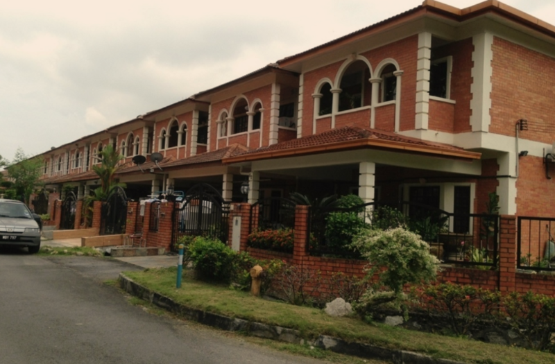 Jalan SL4 - iProperty.com.my