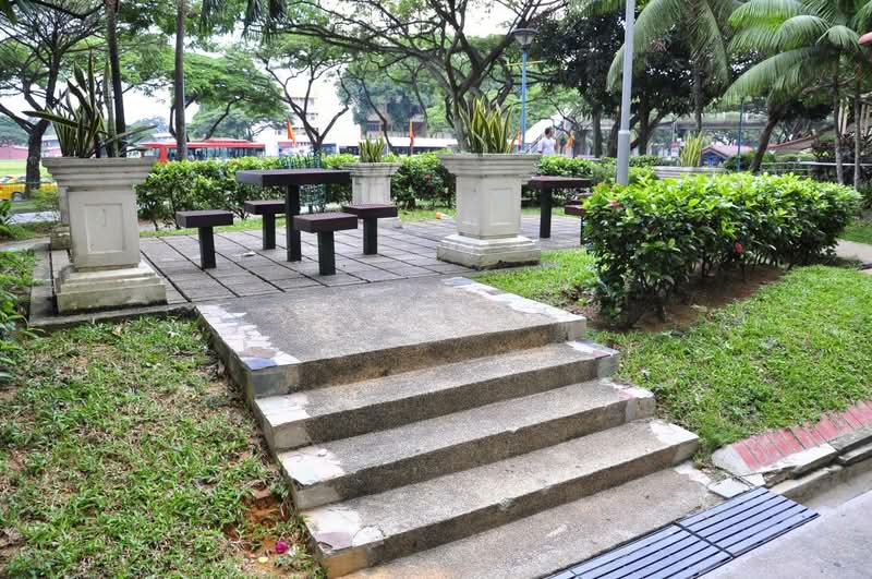 252 Hougang Avenue 3