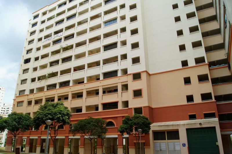 577 Hougang Avenue 4