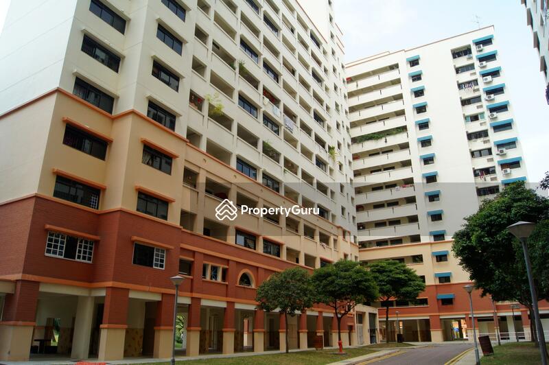 578 Hougang Avenue 4 #0