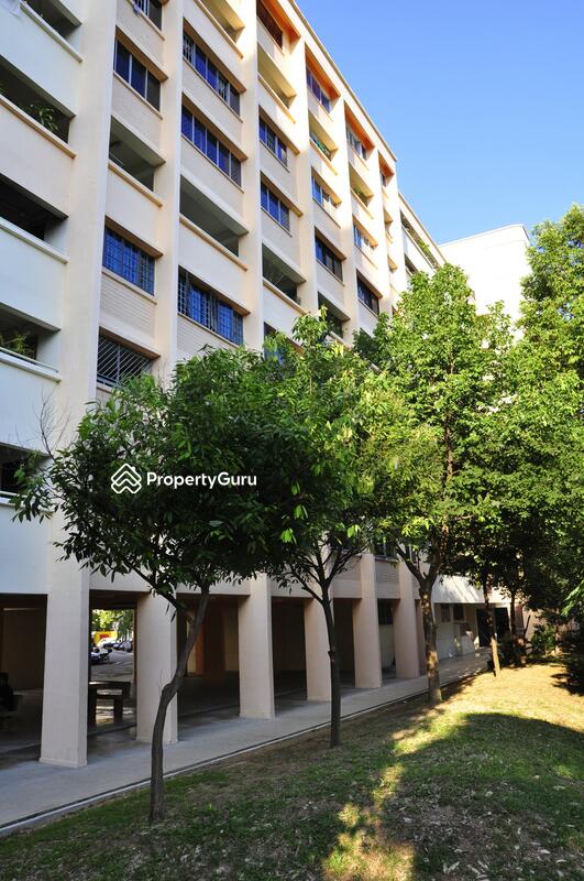 608 Hougang Avenue 4 #0