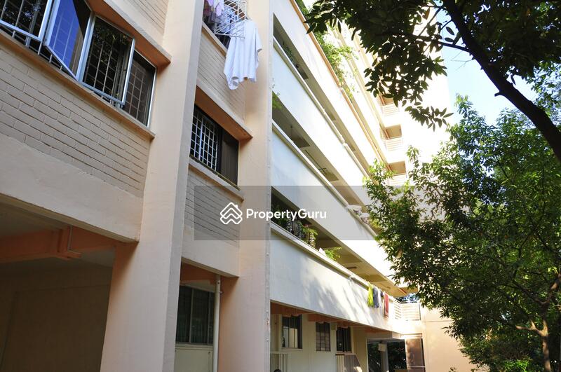 For Sale - 608 Hougang Avenue 4