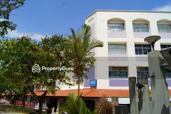 682 Hougang Avenue 4