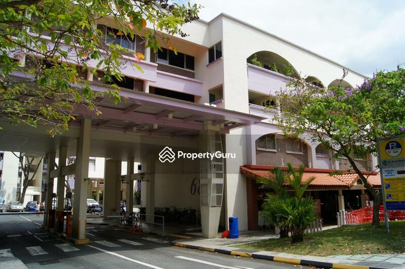 682 Hougang Avenue 4 #0