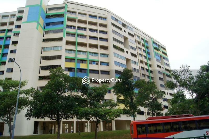 For Sale - 302 Hougang Avenue 5