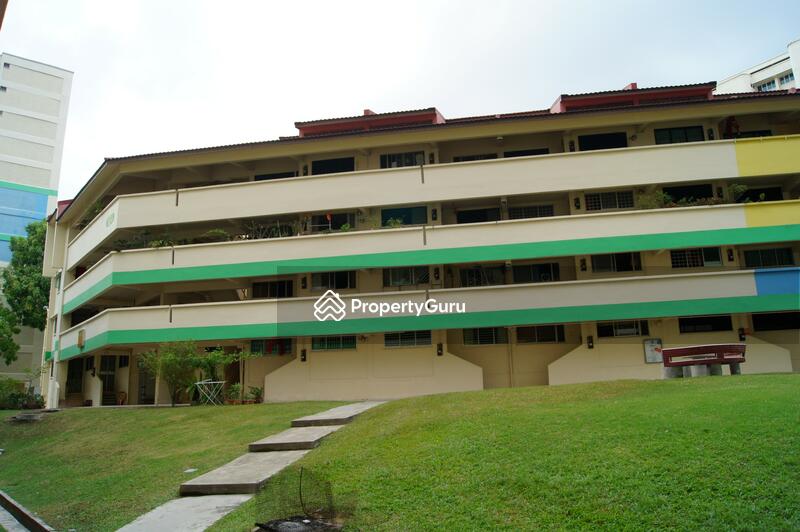 303 Hougang Avenue 5 #0