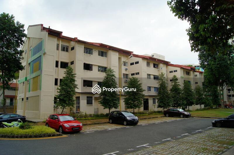 305 Hougang Avenue 5 #0
