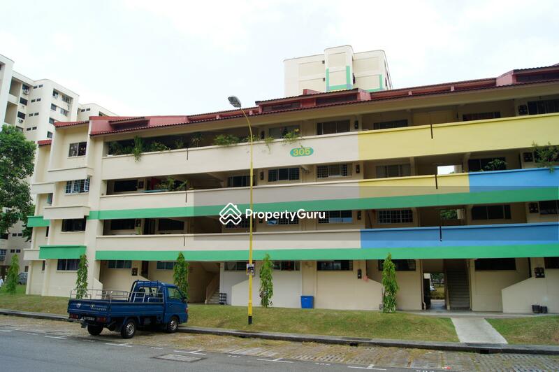 305 Hougang Avenue 5 #0