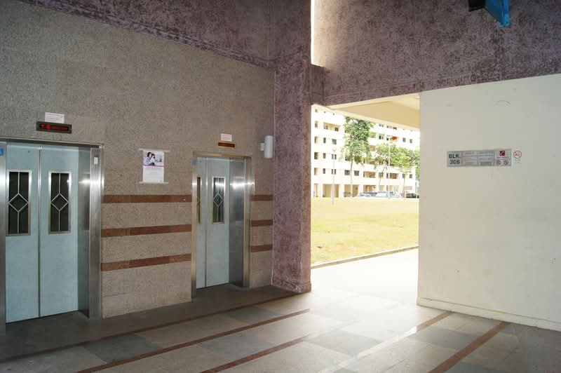 306 Hougang Avenue 5