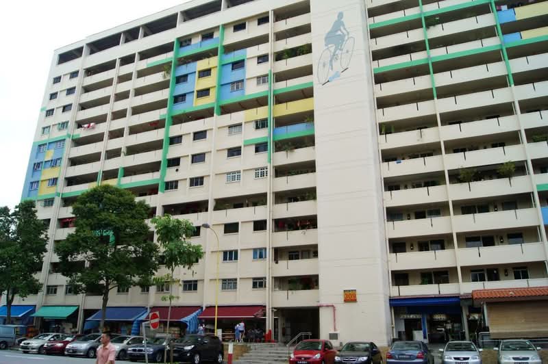 309 Hougang Avenue 5