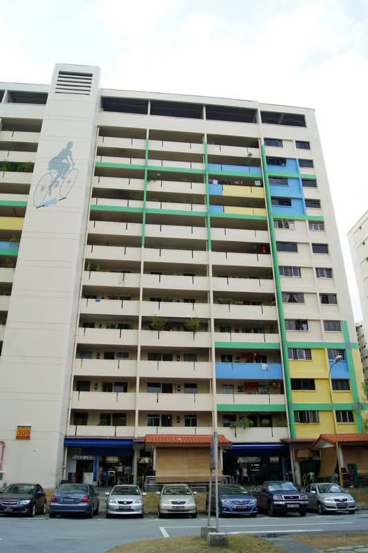 309 Hougang Avenue 5