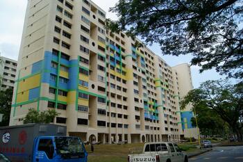 310 Hougang Avenue 5