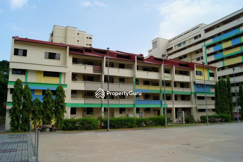 318 Hougang Avenue 5 #0