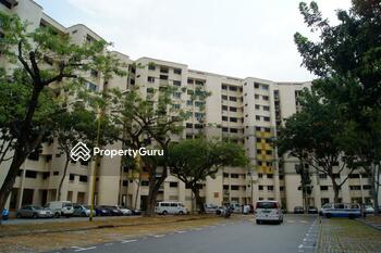 320 Hougang Avenue 5