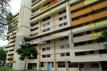328 Hougang Avenue 5