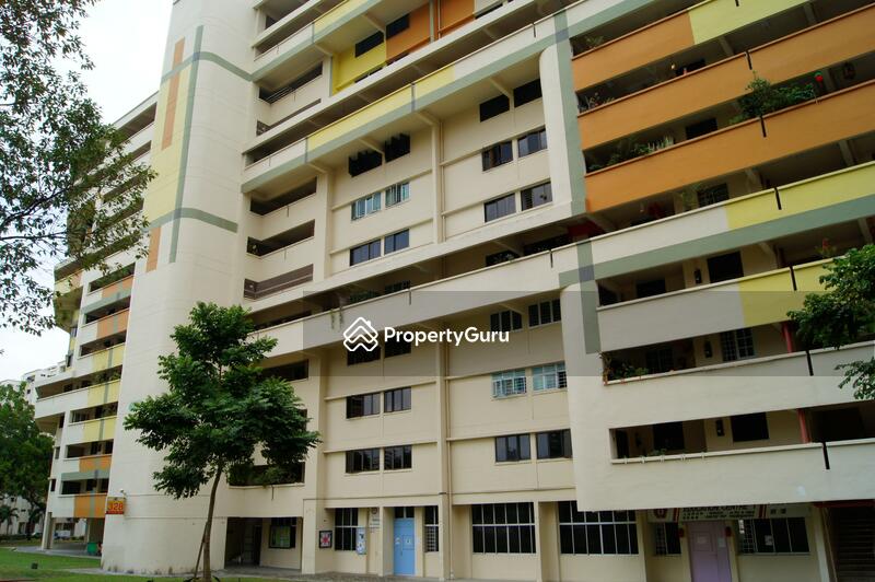 328 Hougang Avenue 5 #0