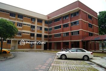 359 Hougang Avenue 5